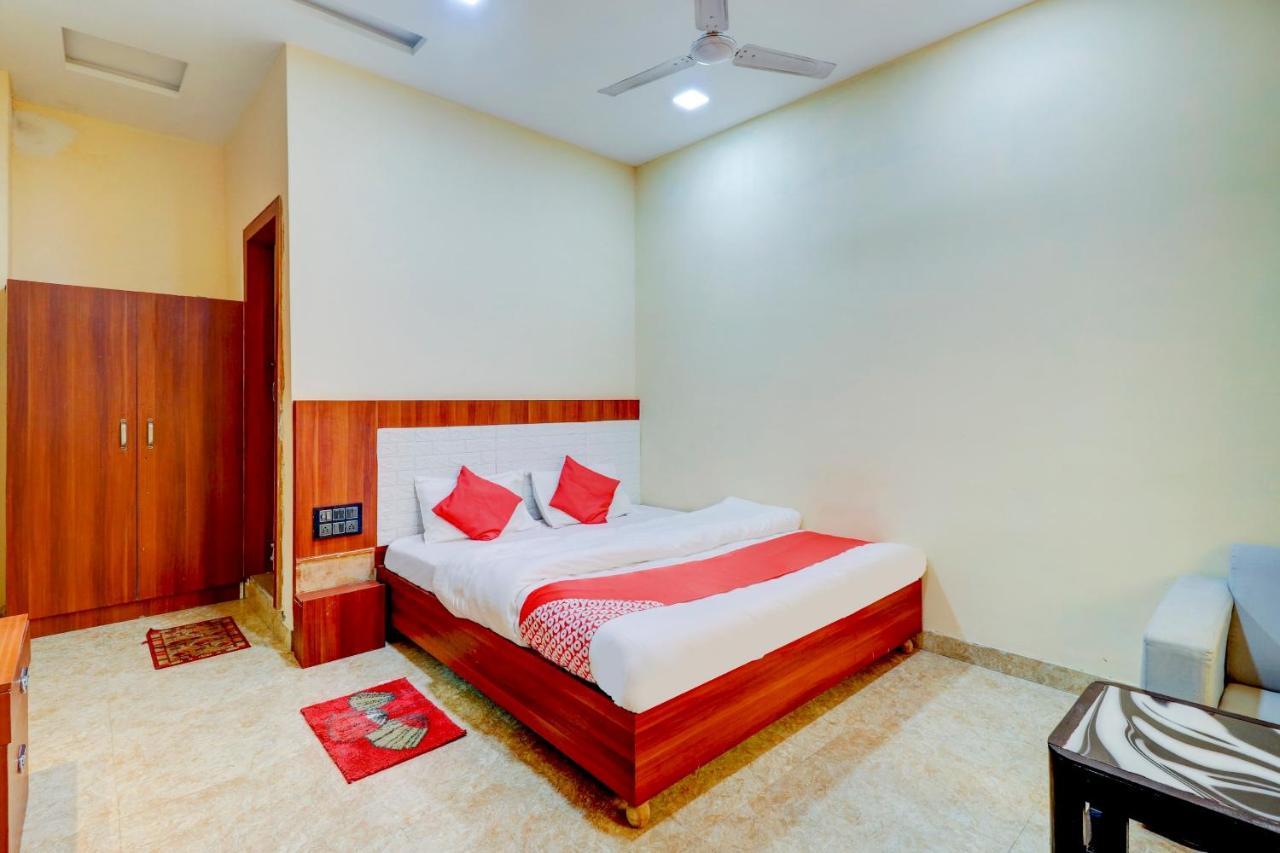 Oyo Flagship 73009 Hotel City Inn Dayal Bagh Екстериор снимка