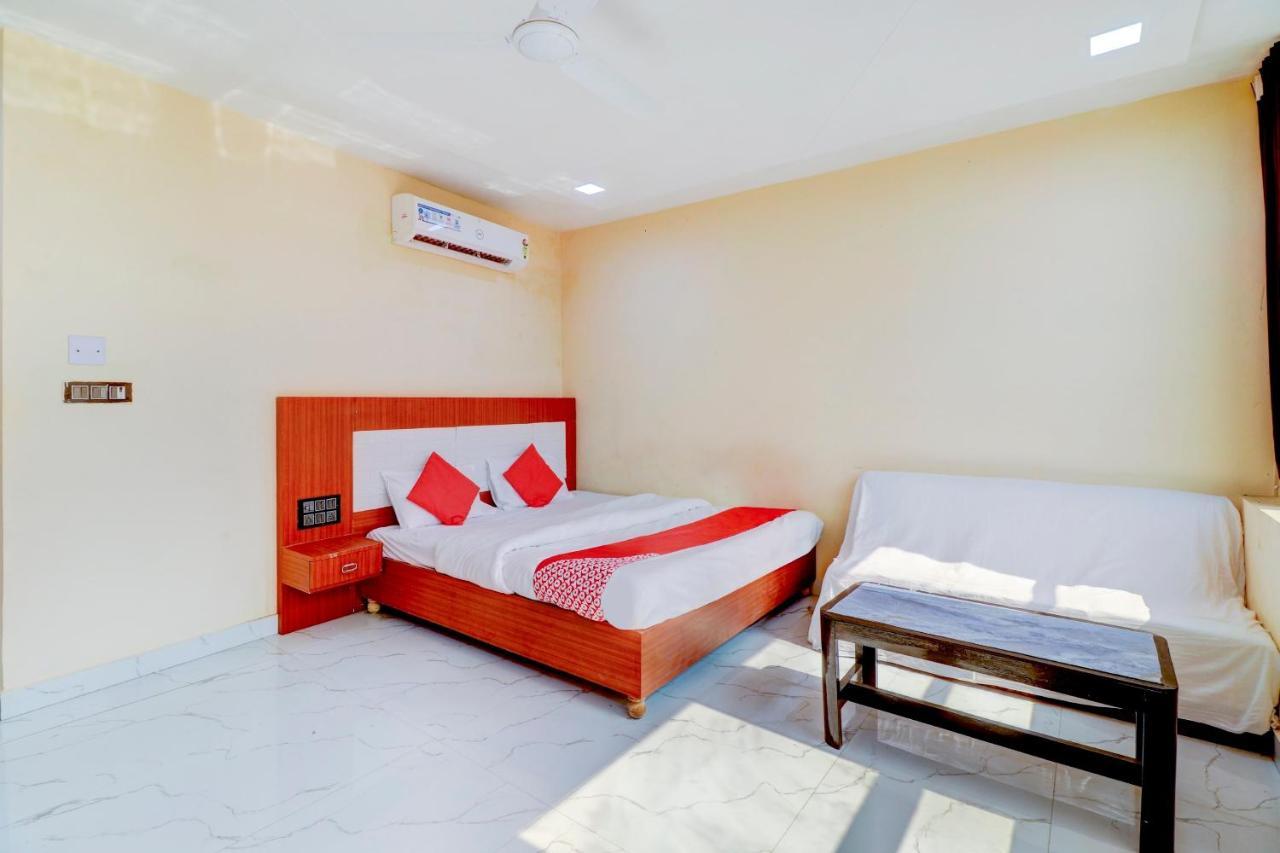 Oyo Flagship 73009 Hotel City Inn Dayal Bagh Екстериор снимка