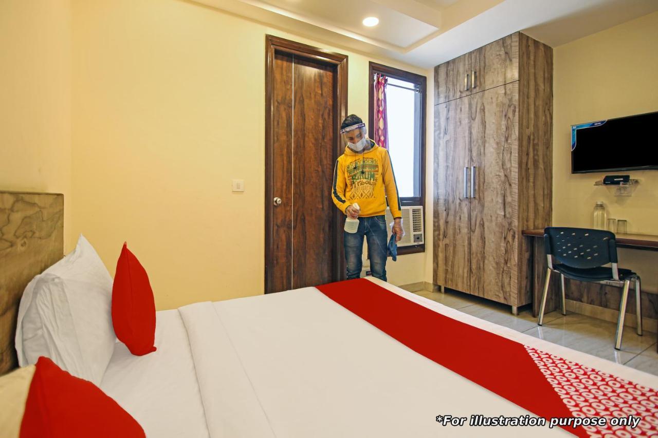 Oyo Flagship 73009 Hotel City Inn Dayal Bagh Екстериор снимка